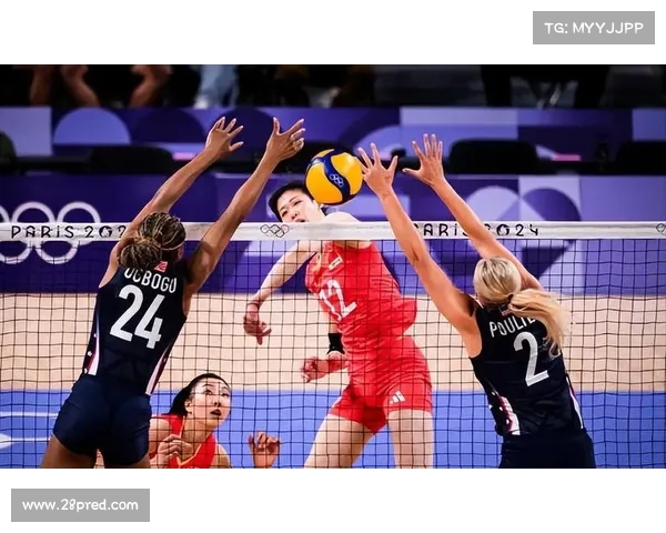 中国女排针对法国网口薄弱加强快攻战术演练力求提升整体攻防水平