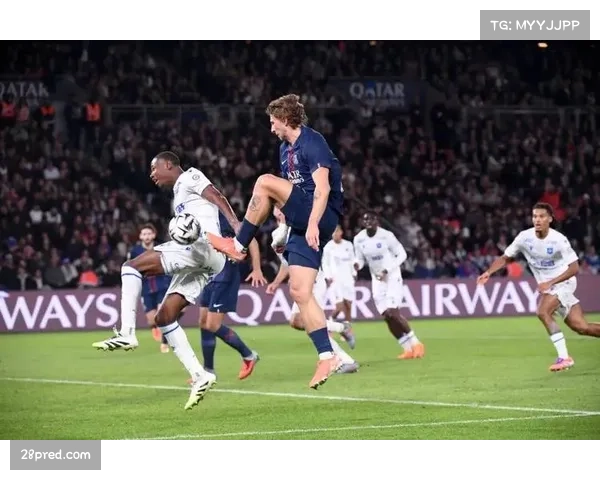 门德斯破门难救主,大巴黎在法甲联赛中遭洛里昂1-1逼平